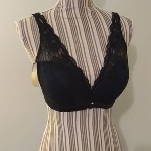 Maidenform Black Wireless Comfort Flex Fit Bra